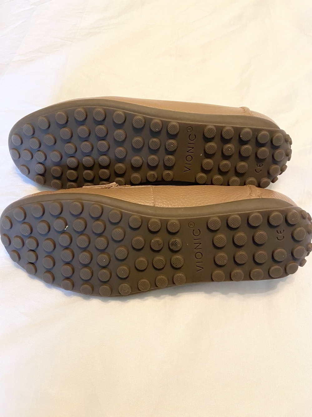 Vionic Marcy Leather Loafers Comfort Taupe 8.5 EUC - Picture 4 of 6